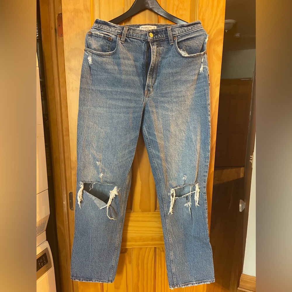 Abercrombie & Fitch Curve Love, The 90s Straight Ultra High Rise